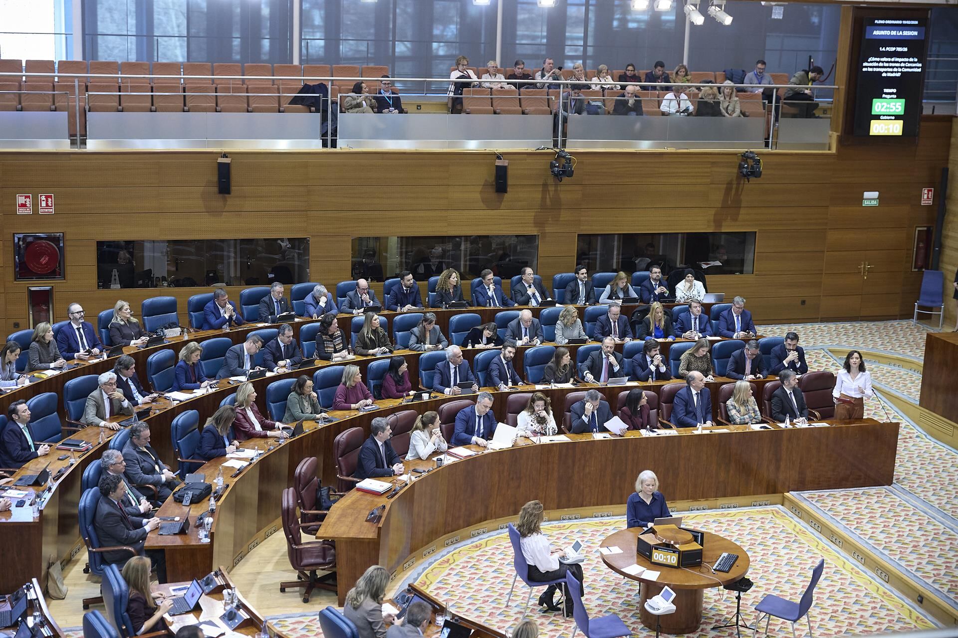 PP y Vox coinciden en rechazar regularización de inmigrantes y critican que Gobierno premie a quien «incumple la ley»