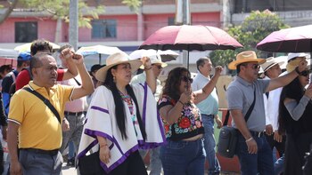 Bloqueos en carreteras y accidentes hoy miércoles 27 mayo: integrantes de la CNTE bloquean carreteras en Oaxaca