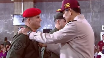 Cuando Maduro fue a imponer