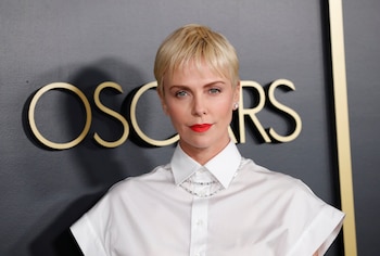 Charlize Theron producirá esta película