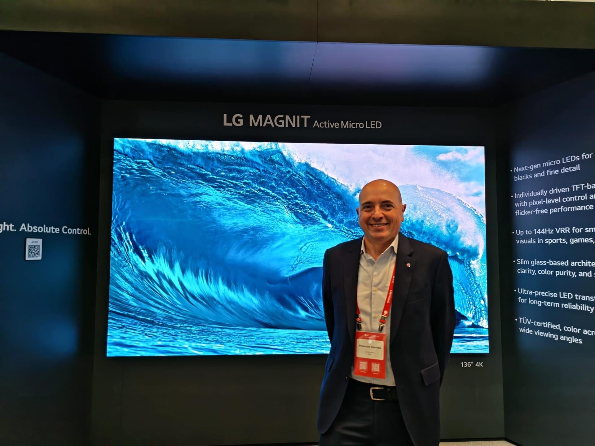 LG celebra 21 años como tecnológica líder de pantalla para B2B en España y subraya la nueva LG MAGNIT Active Micro LED