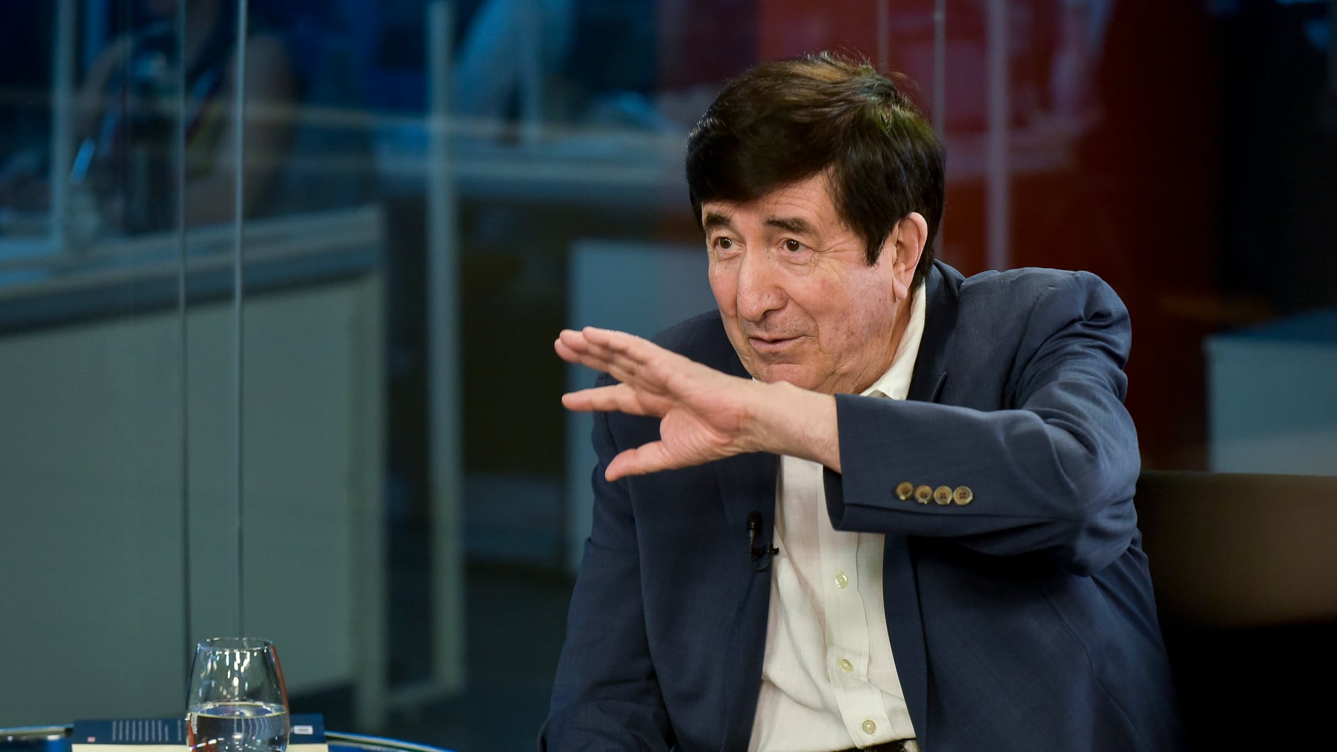 Durán Barba afirmó que Macri volvió a la imagen que tenía en 2004, con un negativo altísimo y pocas chances de recuperarse
