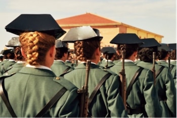 Mujeres en la Guardia Civil