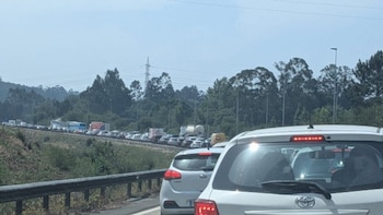 La DGT pide "precaución" al volante ante el eclipse que puede generar entre 400.000 y 1,5 millones de desplazamientos