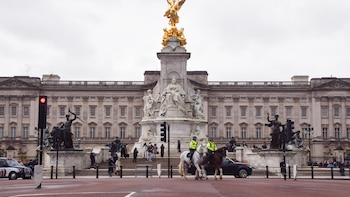 La Policía contacta con los
