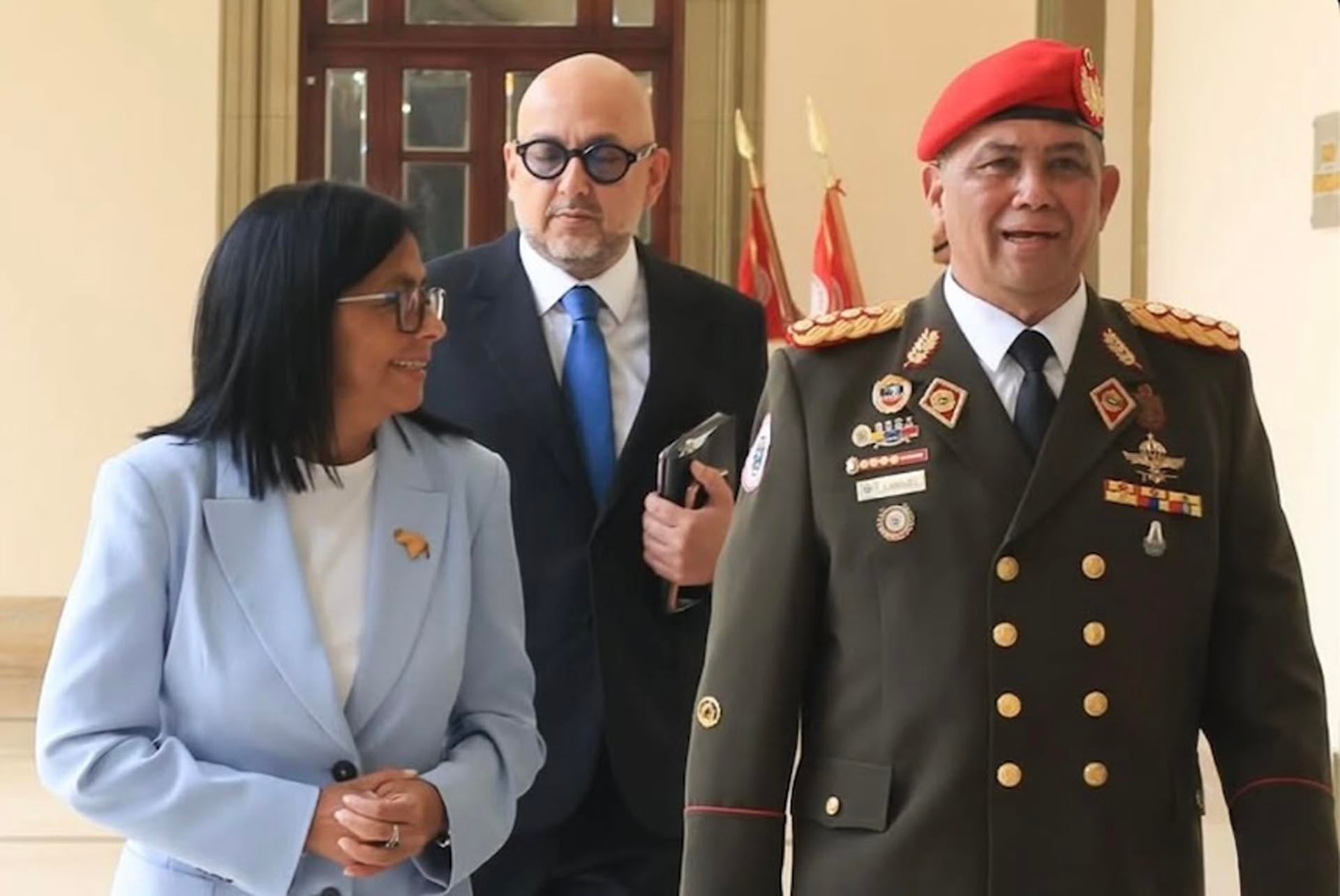 Delcy Eloína Rodríguez Gómez designó al exjefe del SEBIN, GJ (Ej) Gustavo González López como ministro de la Defensa