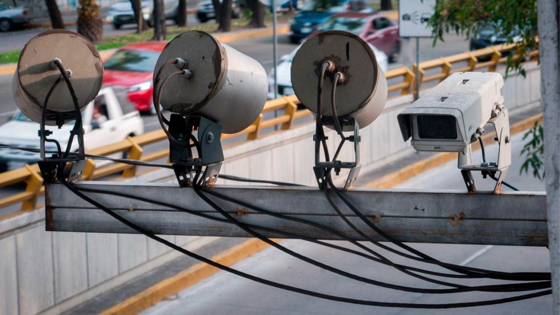 El 25 de noviembre inicia el nuevo esquema de fotomultas y sanciones en el Estado de México. FOTO: DIEGO SIMÓN SÁNCHEZ /CUARTOSCURO.COM