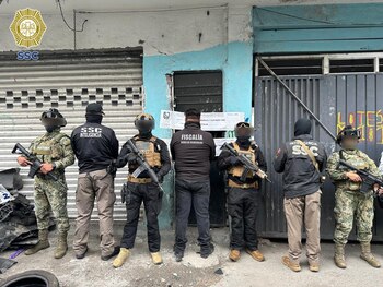 Los inmuebles cateados quedaron asegurados