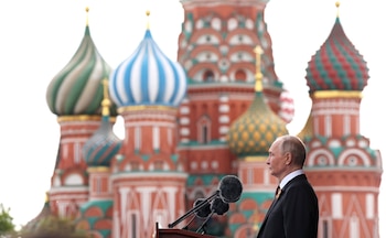 09/05/2025 El presidente de Rusia, Vladimir Putin, durante su discurso en la plaza Roja de Moscú por el Día de la Victoria
ECONOMIA INTERNACIONAL
-/Kremlin/dpa