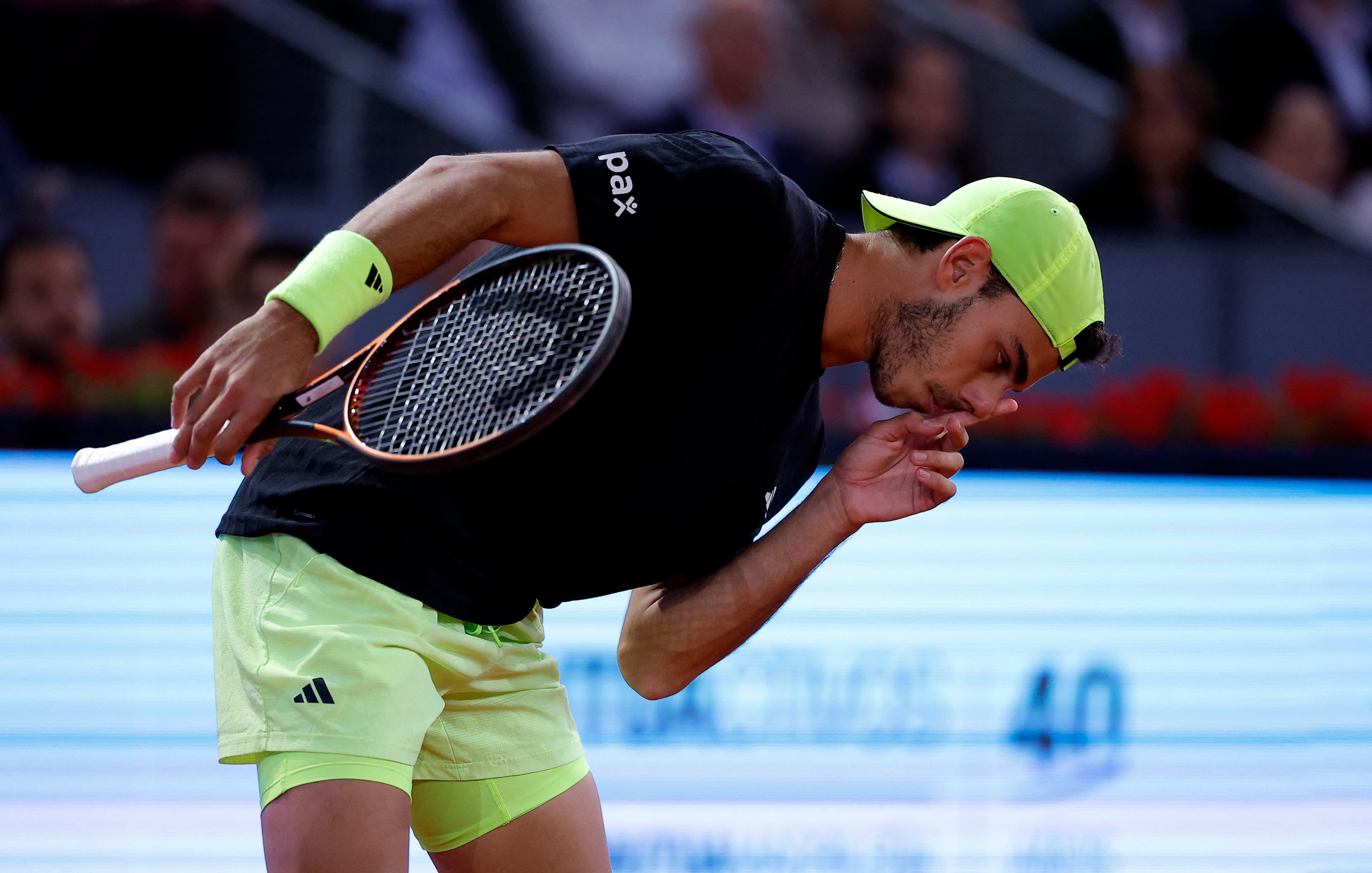Cerúndolo celebra su victoria frente a Ruud (Fuente: Reuters)
