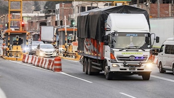 Restringirán paso de camiones de