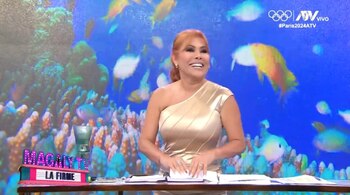 Magaly Medina llenó en elogios infraestructura de América televisión. (Captura: Magaly TV La Firme)