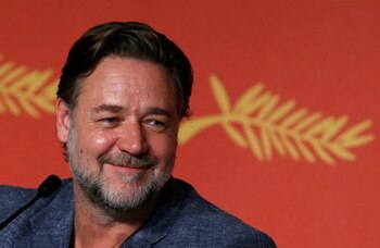 Russell Crowe ayudó a un