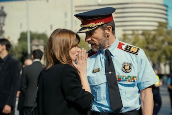 Diana Gómez encarna a un personaje basado en Patrícia Plaja y Pablo Derqui es José Luis Trapero en la película 'Cronos'