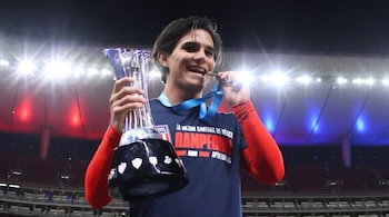 Con el equipo filial de