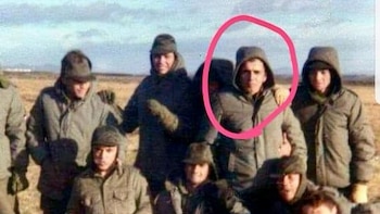 “Nos atacan”: el murmullo que le reveló a la mamá de un ex combatiente que ese hijo “todavía lleva Malvinas dentro suyo”