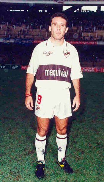 Marcelo Espina, uno a de