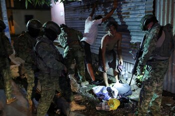 Ola de violencia en Ecuador: