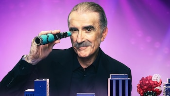 La silenciosa vida sentimental de Juan y Medio, el soltero de oro que hace de ‘celestina’ en Canal Sur y que ahora se estrena en ‘Mask Singer’