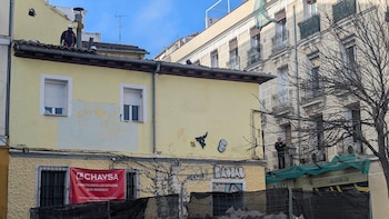 Continúa el derribo del mítico