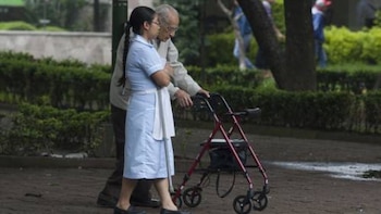 El uso obligatorio de uniformes para trabajadoras del hogar quedará prohibido en espacios públicos de Perú