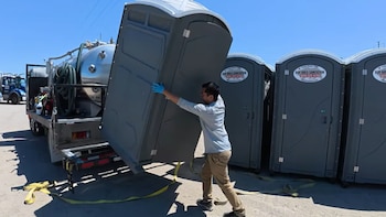 Daniel Tom, fundador de la