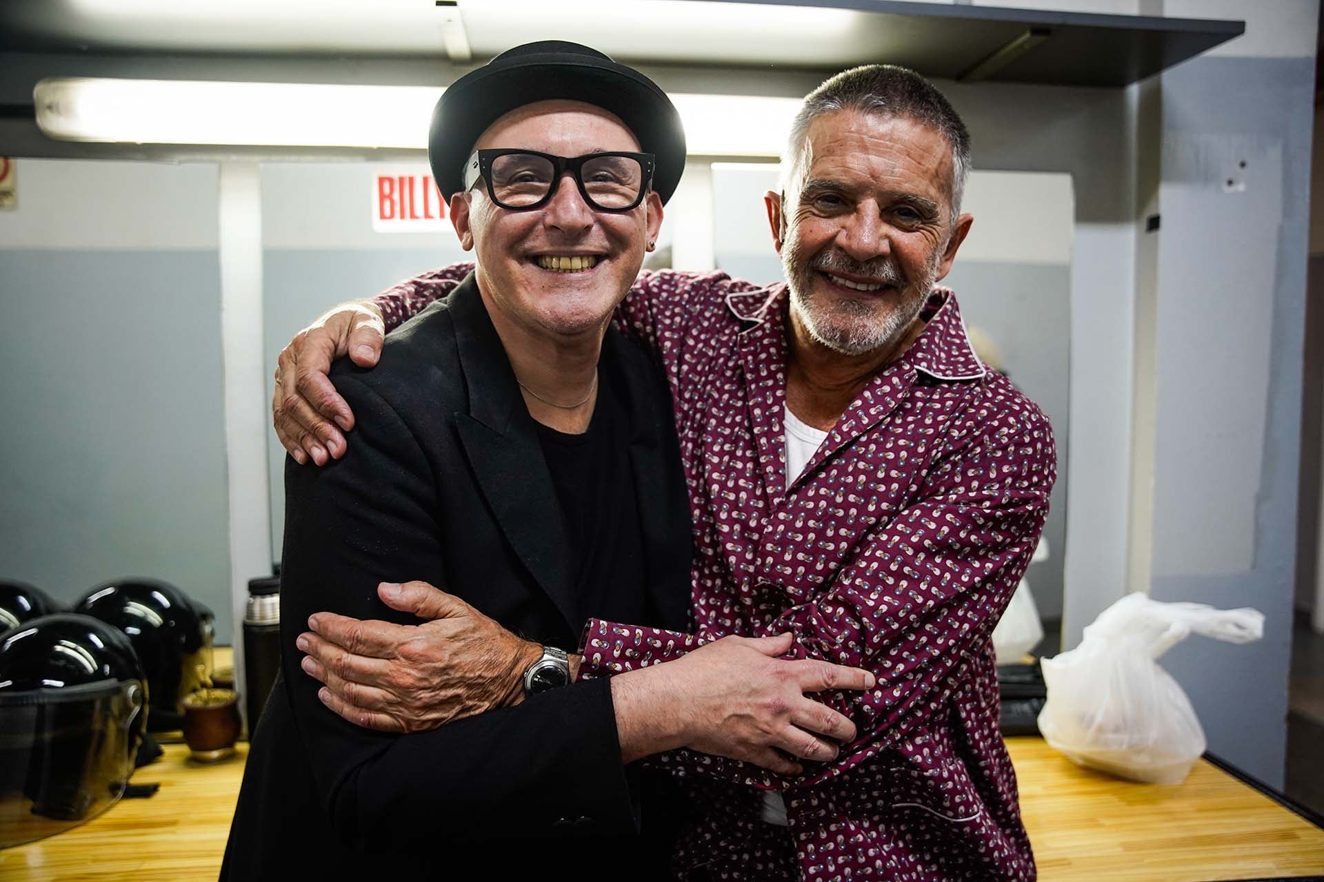 Laport junto a Gaby Goldman, el director musical de Billy Elliot, que ocupó ese rol en la versión española también (Crédito: RSFotos)