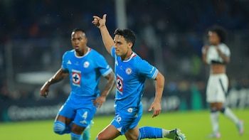 Cruz Azul hace oficial la