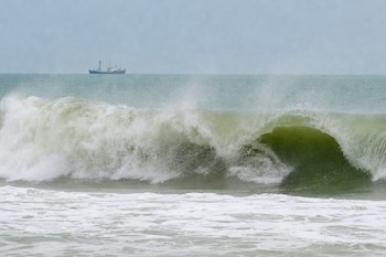 Las playas de Broward registran una advertencia oficial ante olas de entre 1,8 y 2,4 metros de altura