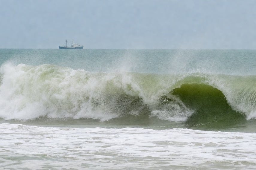 El Distrito de Administración del Agua del Sur de Florida prevé el nivel máximo del fenómeno para el 27 de octubre (Captura de video)