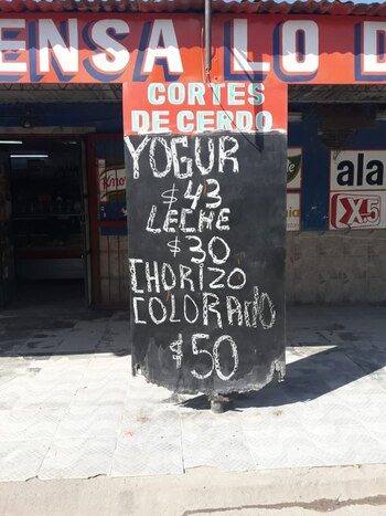 Leche a 30 pesos, yogurt
