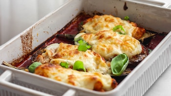 Berenjenas a la napolitana: una receta fácil y riquísima para cocinar esta verdura al estilo italiano