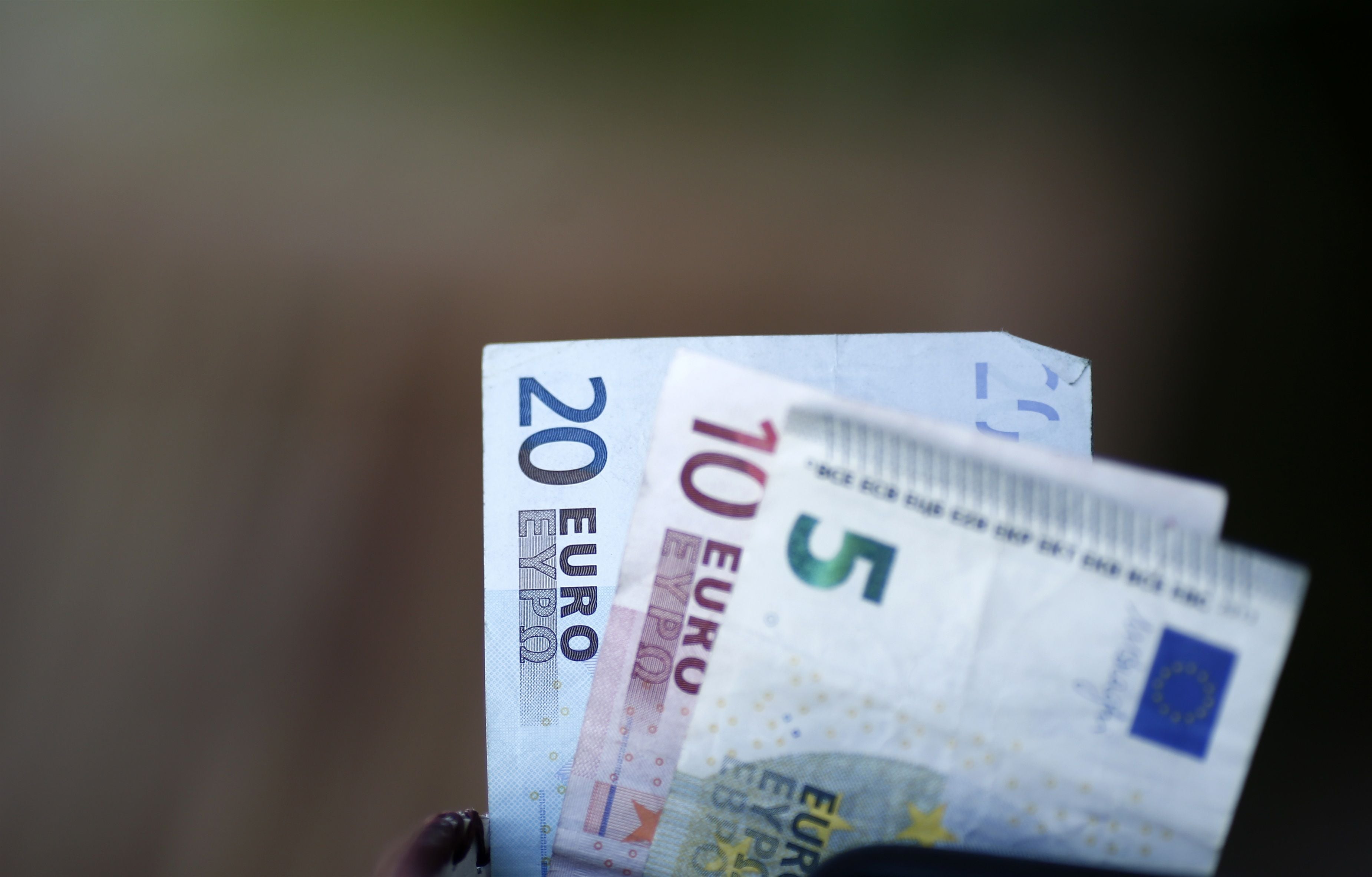 El euro es la moneda oficial de la Unión Europea. (Archivo Infobae/Agencias)