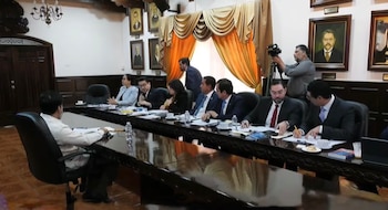 Una sesión en el Congreso expone los roces entre poderes mientras el funcionario defiende su trabajo frente a señalamientos de parcialidad y controversias en casos clave. (Foto: Congreso Nacional)