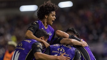 Exjugador de Mazatlán FC celebra