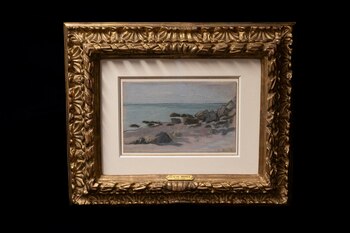 El pastel sobre papel "Bord de Mer" de Claude Monet, fechado hacia 1865 y que fue robado a la familia Parlagi en 1940 por los ocupantes nazis en Francia, es visto tras su recuperación por el Equipo de Delitos Artísticos de la Oficina Federal de Investigación (FBI)