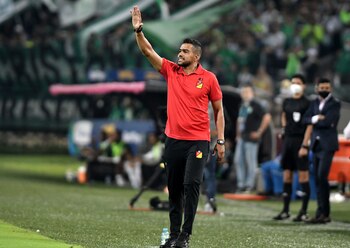 En imagen, el técnico del