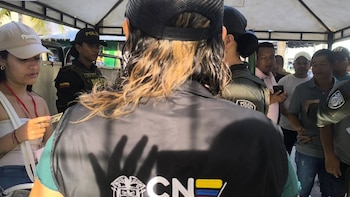 Colombia vota en elecciones legislativas