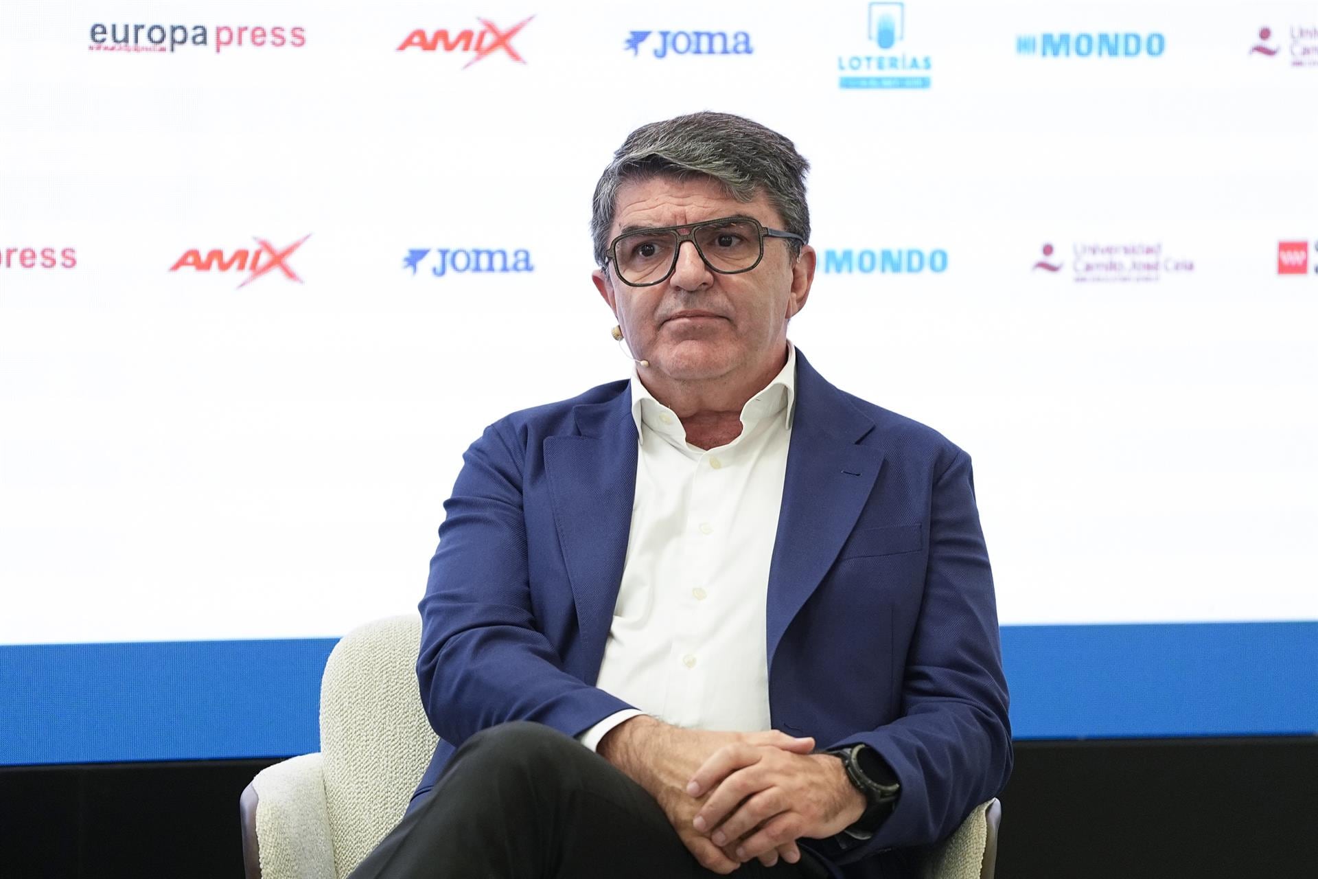 Luis García Abad: "Sainz o Alonso podrían ser campeones con el material adecuado"