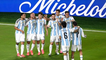 “Produce placer verlos jugar y mucho morbo al verlos perder”: el curioso análisis sobre el fútbol argentino que realizó un periodista en el Mundial