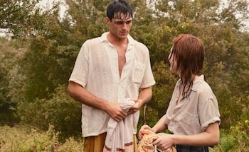 Jacob Elordi y Odessa Young en 'El camino estrecho', de Justin Kurzel. (Curio Pictures)