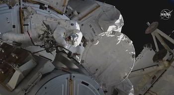 La transmisión en vivo de la caminata espacial comenzará en NASA+ cuando los astronautas activen sus trajes con baterías /Europa Press