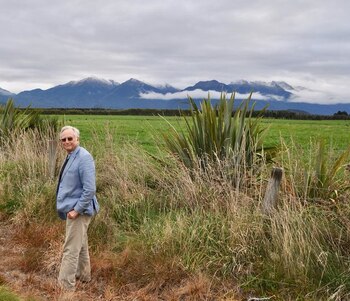 Richard Dawkins (Twitter: @RichardDawkins)