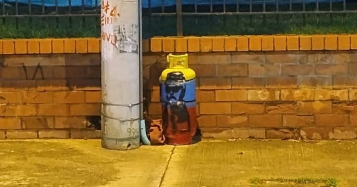 Que Que Blu Rio Cilindro con alusivos a las disidencias de las Farc fue abandonado ...