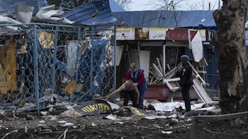 Al menos cinco muertos y una decena de heridos en una nueva jornada de ataques cruzados entre Rusia y Ucrania