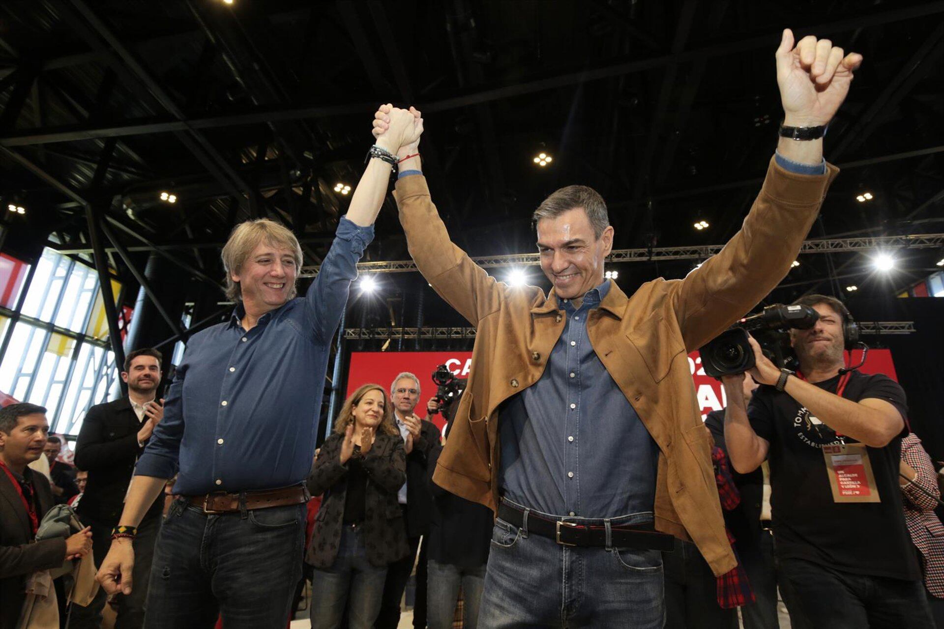 Martínez pide la confianza de los ciudadanos para salir de los «40 años de gris» del PP en CyL