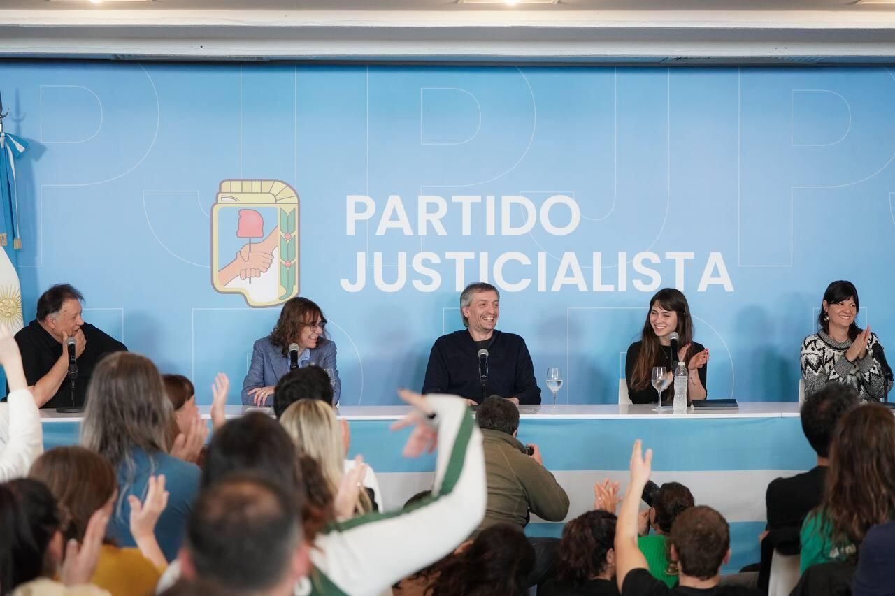 Máximo Kirchner quiere seguir al frente del PJ Bonaerense por cuatro años más