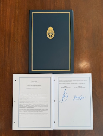 Se muestra el documento original