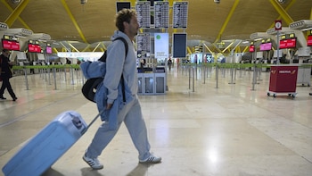 La UE cumple último trámite para la reforma que mantiene compensaciones pero no asegura maleta gratis a bordo
