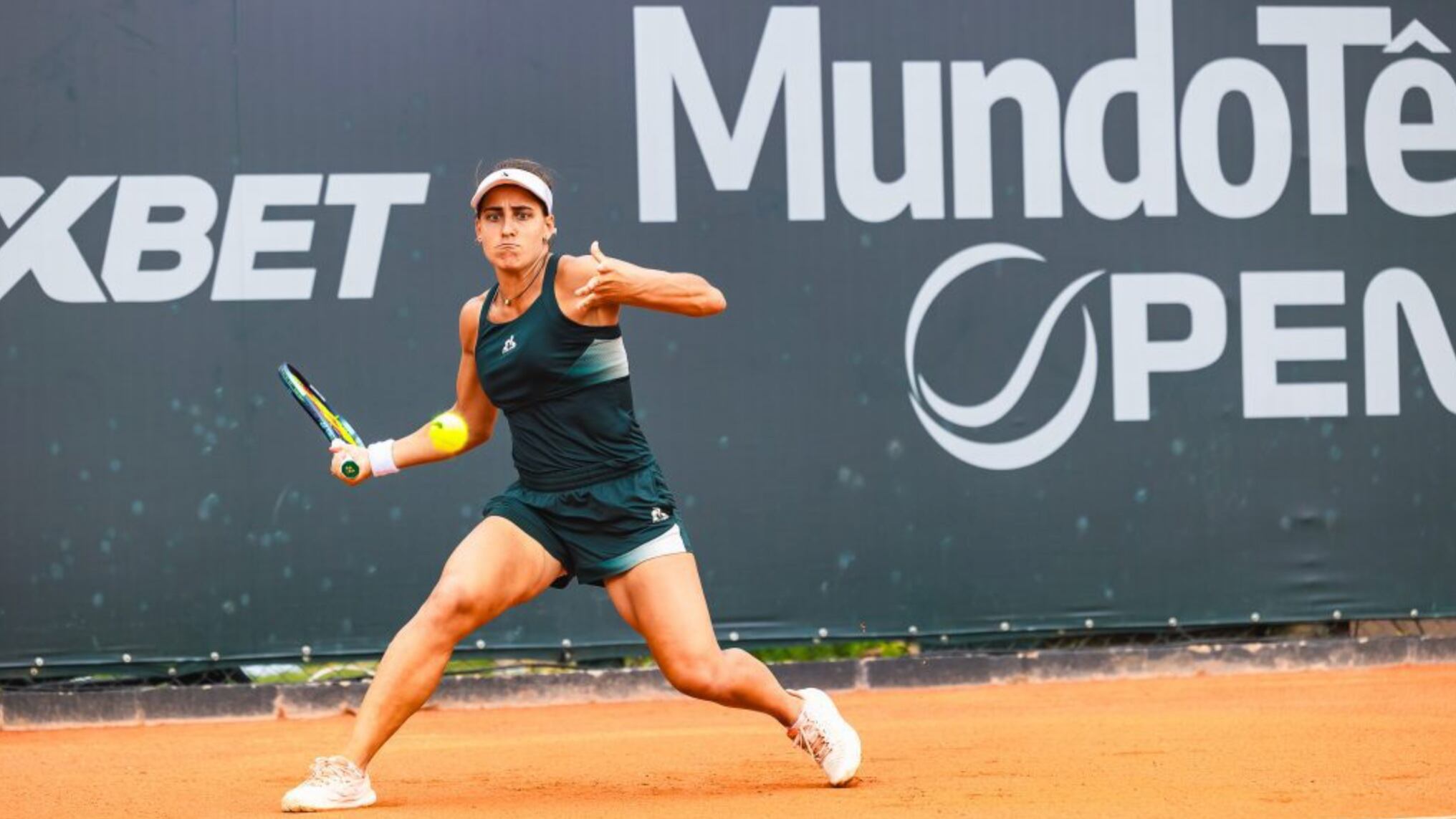 La bonaerense Lourdes Carlé superó en la primera ronda del WTA 125 de Mallorca a la Checa Barbora Palicova